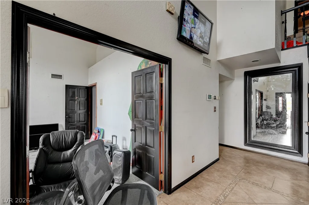 2681 Hacienda, Las Vegas, NV 89120