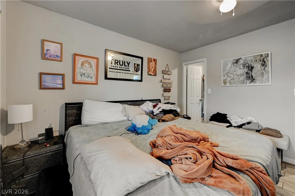 2681 Hacienda, Las Vegas, NV 89120