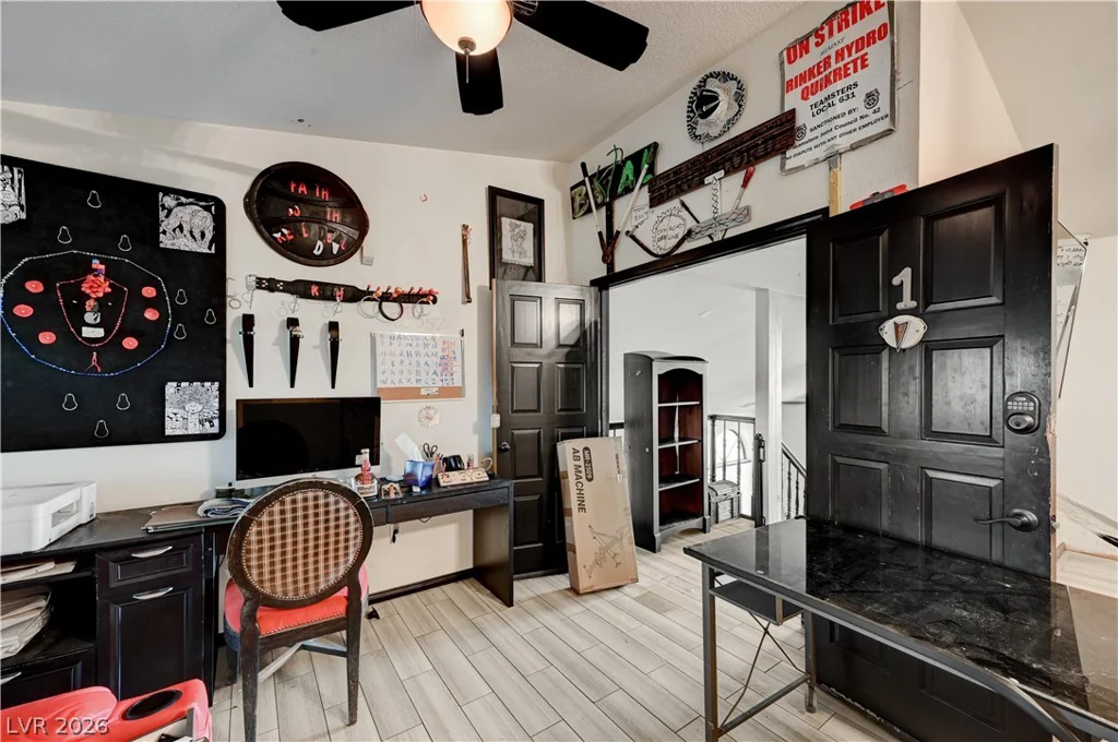 2681 Hacienda, Las Vegas, NV 89120