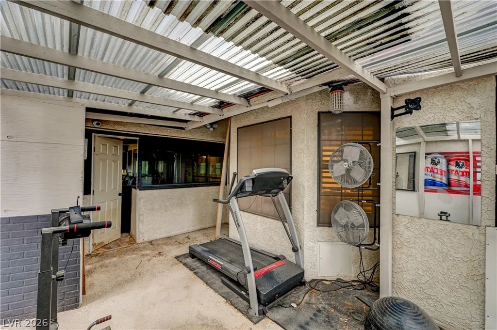 2681 Hacienda, Las Vegas, NV 89120
