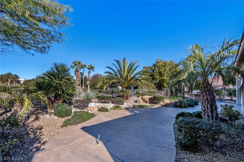 10356 Luna Magico, Las Vegas, NV 89135