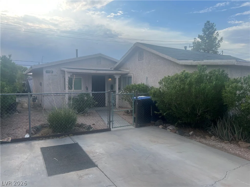1805 Moser, Henderson, NV 89011