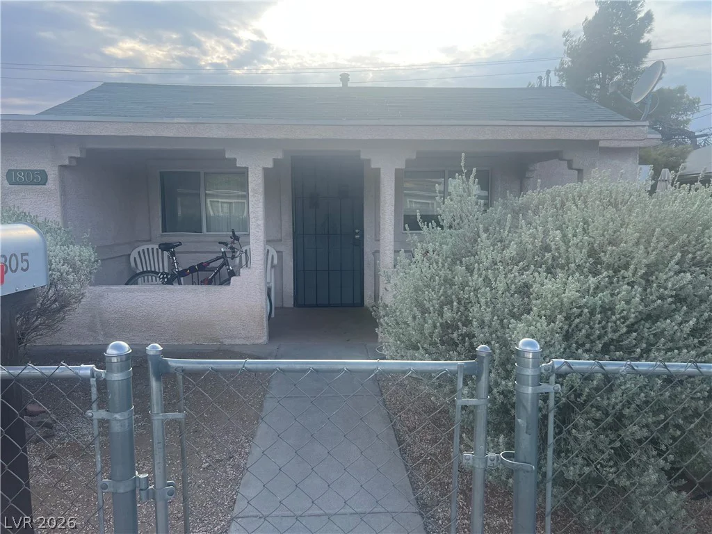 1805 Moser, Henderson, NV 89011