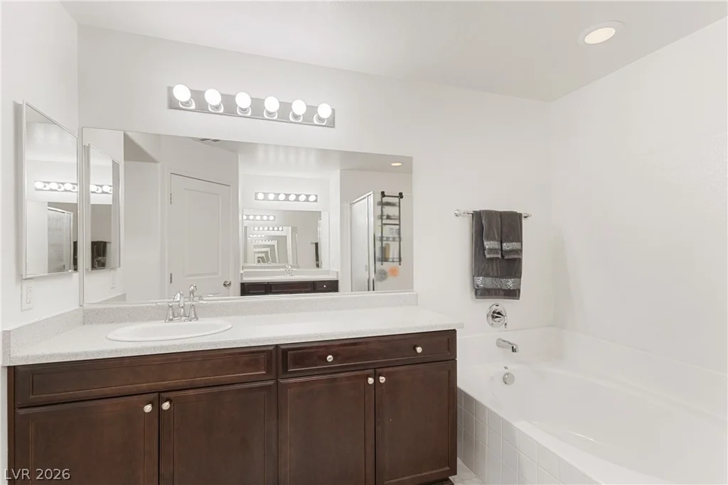 8950 Harmony Hall, Las Vegas, NV 89178