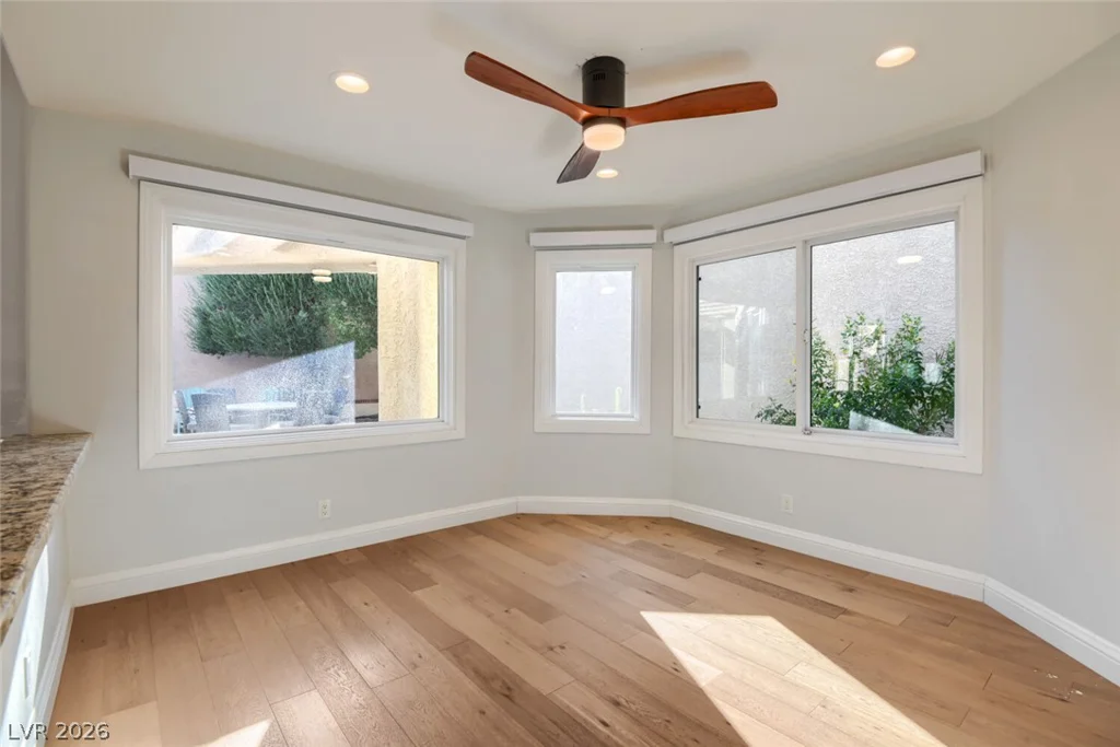 5090 Breakers, Las Vegas, NV 89113