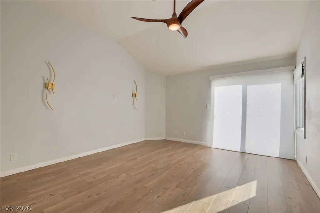 5090 Breakers, Las Vegas, NV 89113