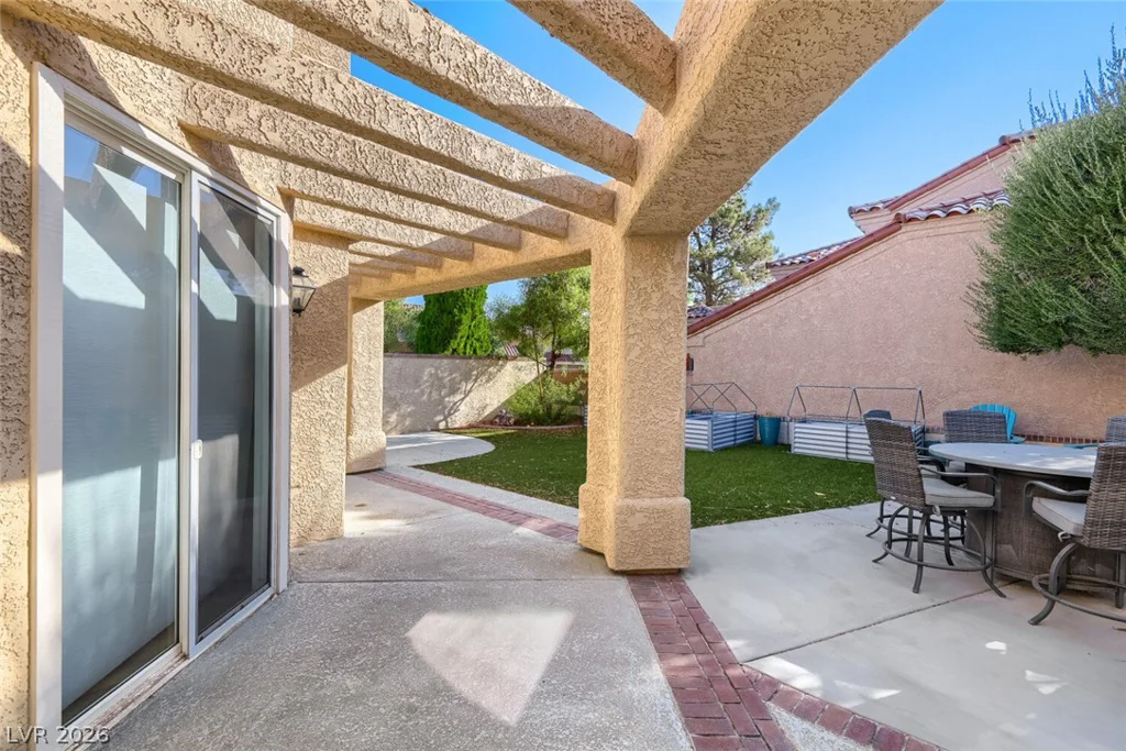 5090 Breakers, Las Vegas, NV 89113