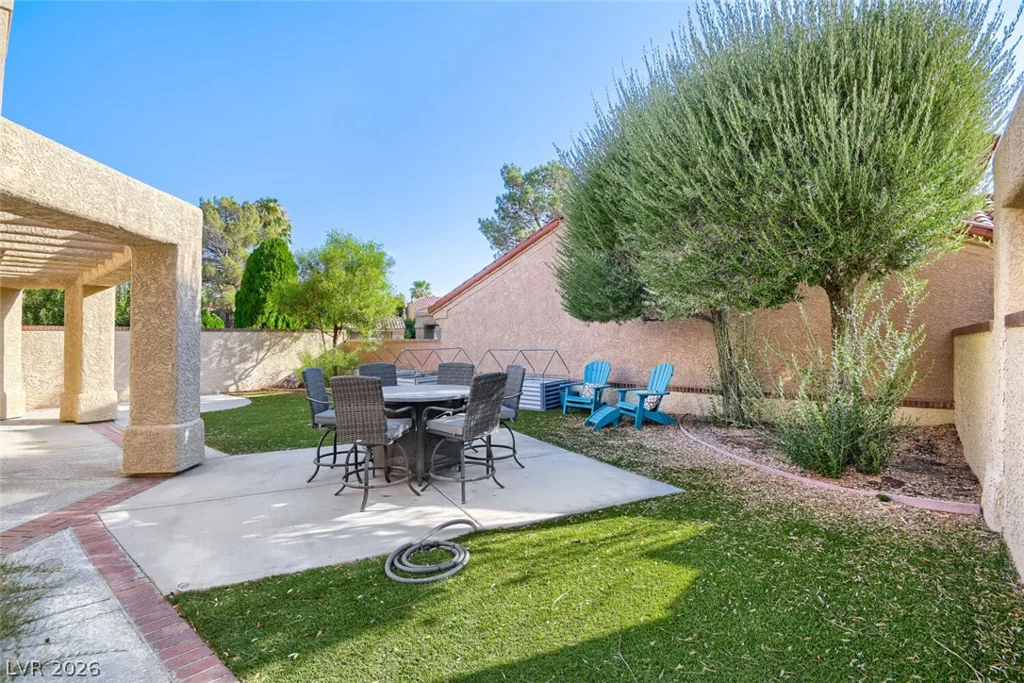 5090 Breakers, Las Vegas, NV 89113