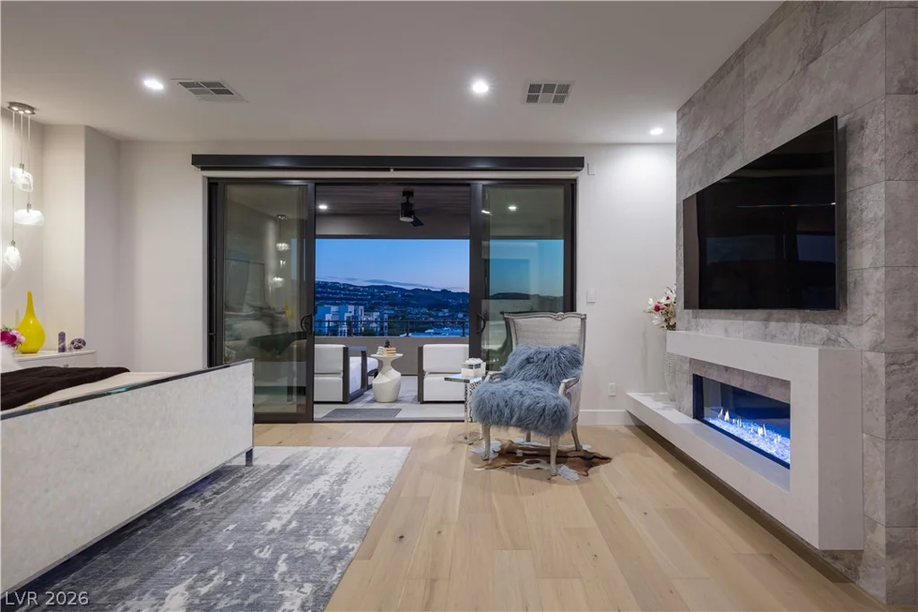 358 Solitude Peak, Henderson, NV 89012