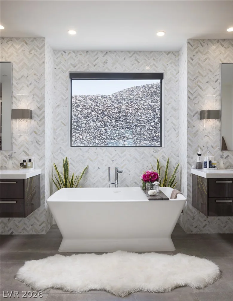 358 Solitude Peak, Henderson, NV 89012
