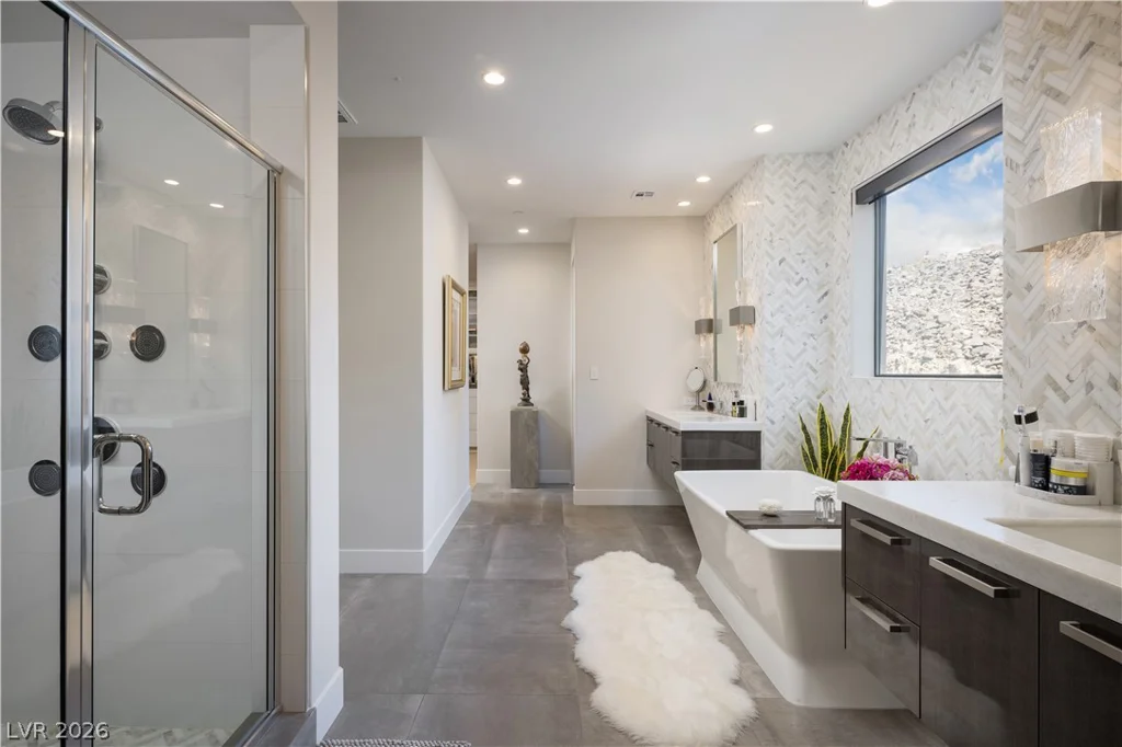 358 Solitude Peak, Henderson, NV 89012