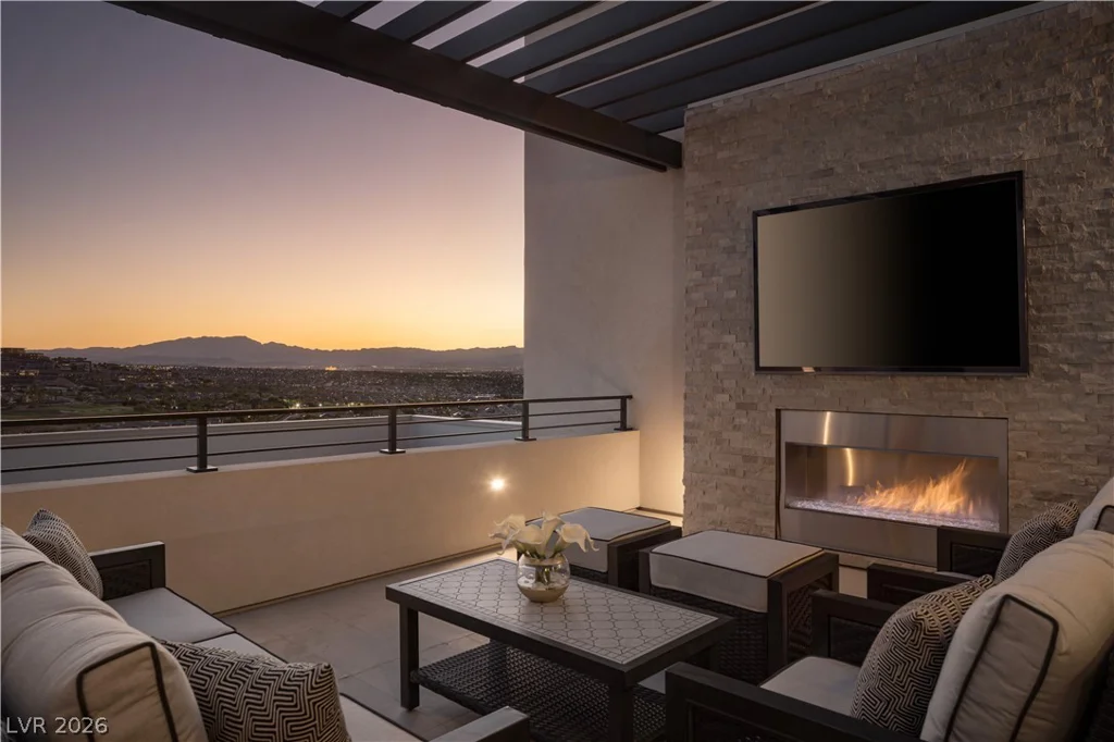 358 Solitude Peak, Henderson, NV 89012