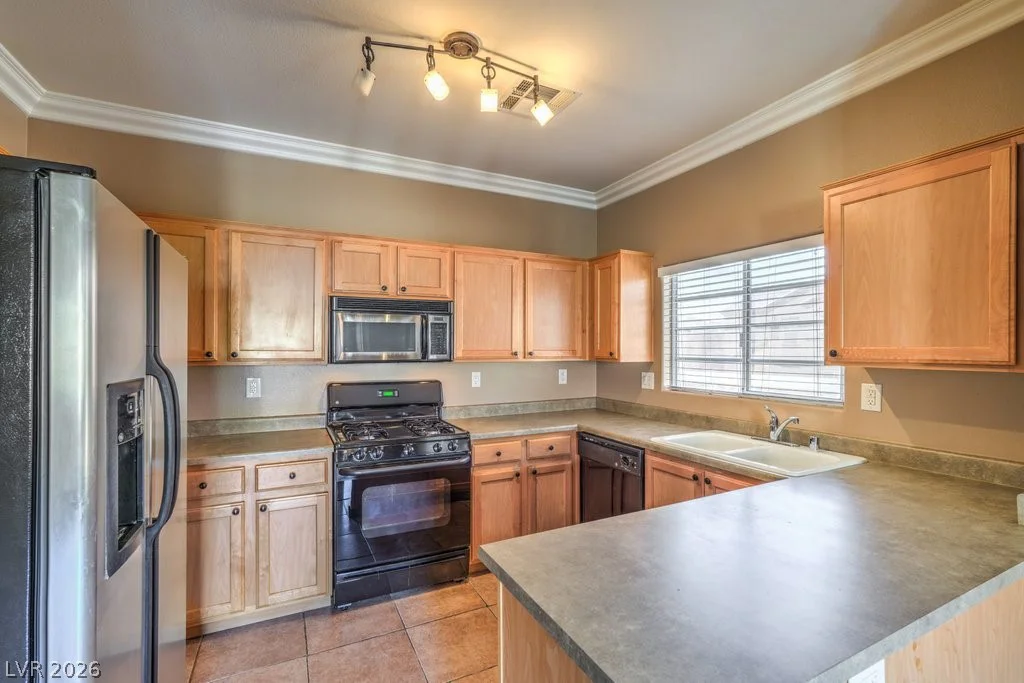3920 Legend Hills, Las Vegas, NV 89129