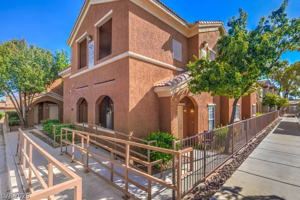 3920 Legend Hills, Las Vegas, NV 89129