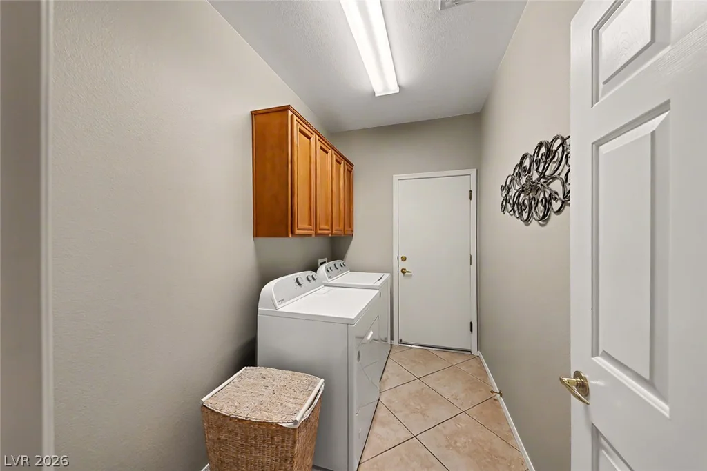 2878 Hartwick Pines, Henderson, NV 89052