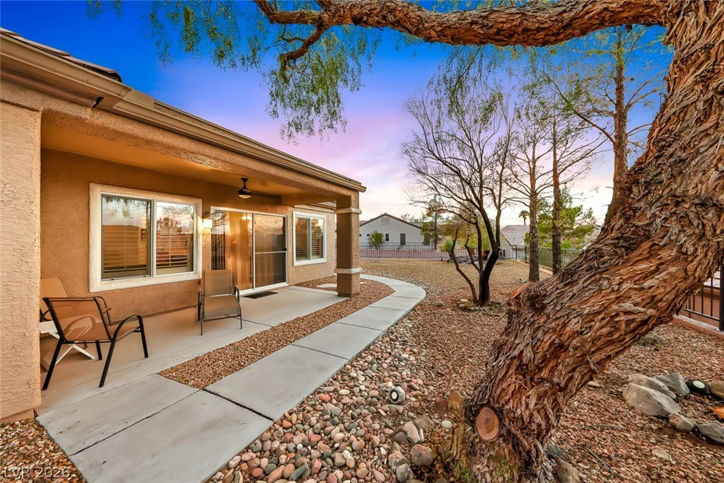 2878 Hartwick Pines, Henderson, NV 89052