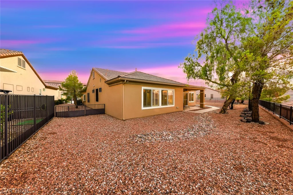 2878 Hartwick Pines, Henderson, NV 89052