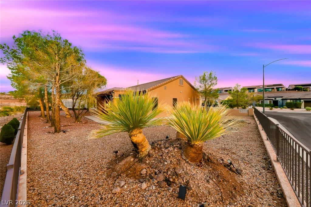 2878 Hartwick Pines, Henderson, NV 89052