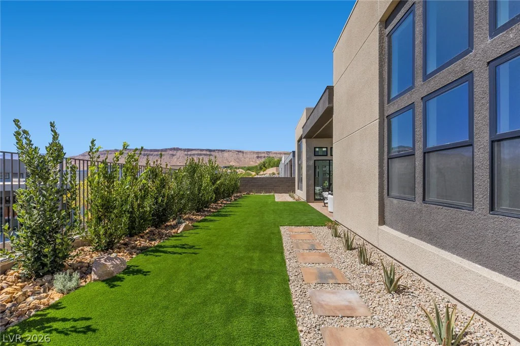 11089 Stone Summit, Las Vegas, NV 89135