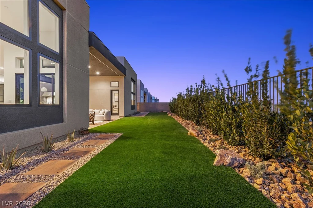 11089 Stone Summit, Las Vegas, NV 89135