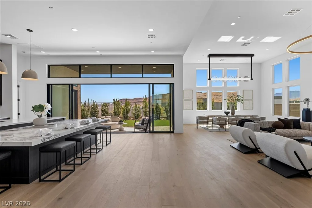 11089 Stone Summit, Las Vegas, NV 89135