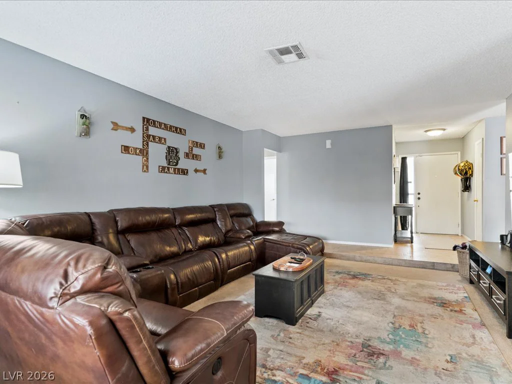 6171 Forest Park, Las Vegas, NV 89156