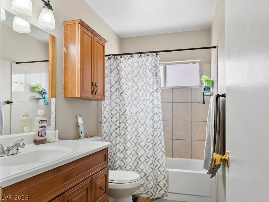 6171 Forest Park, Las Vegas, NV 89156