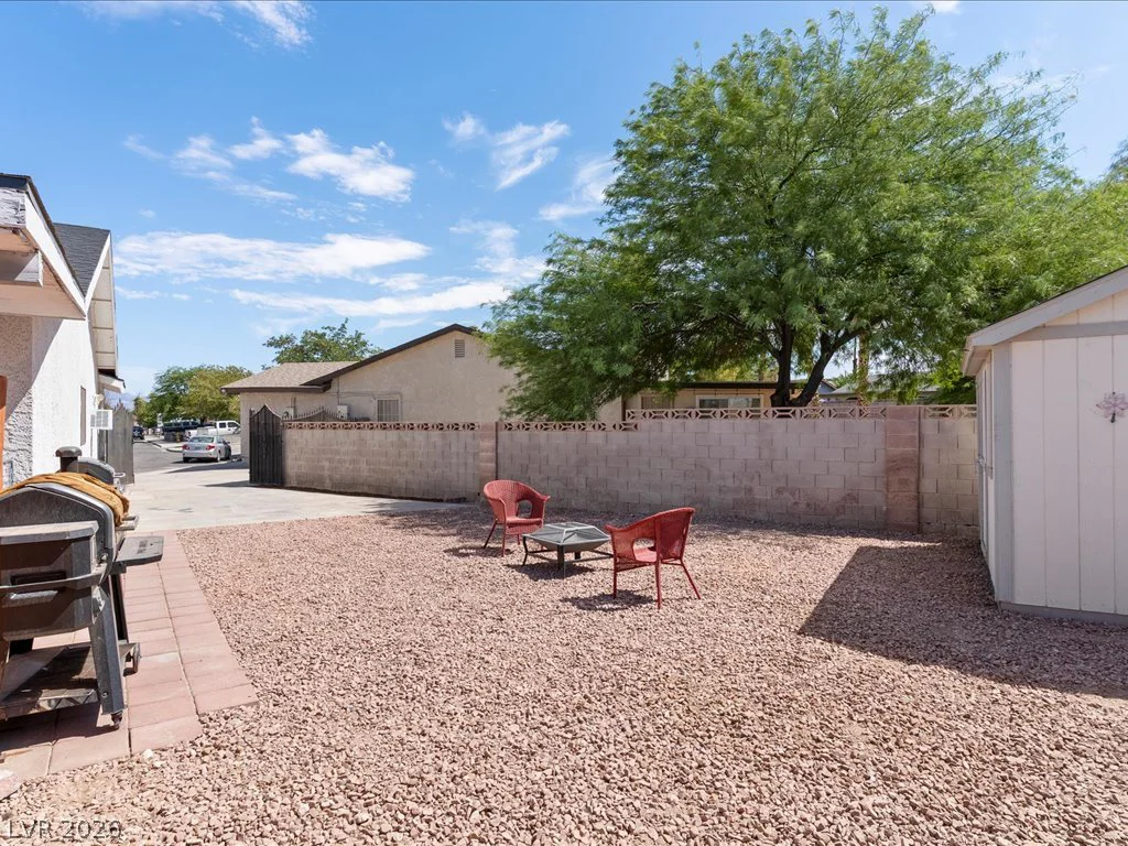 6171 Forest Park, Las Vegas, NV 89156