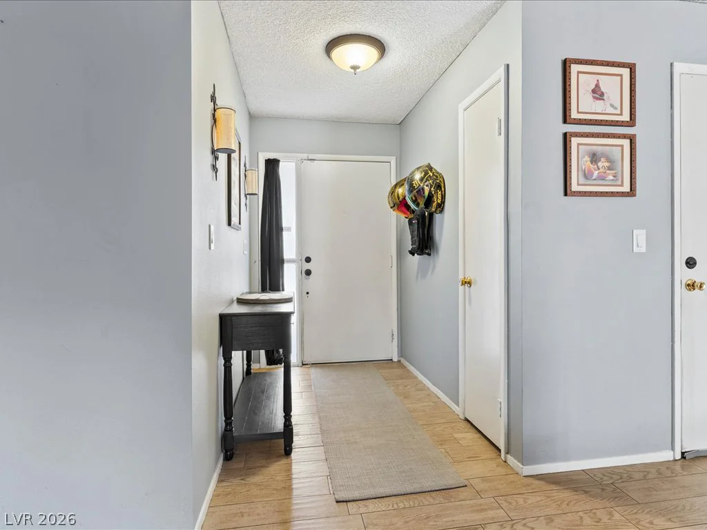6171 Forest Park, Las Vegas, NV 89156