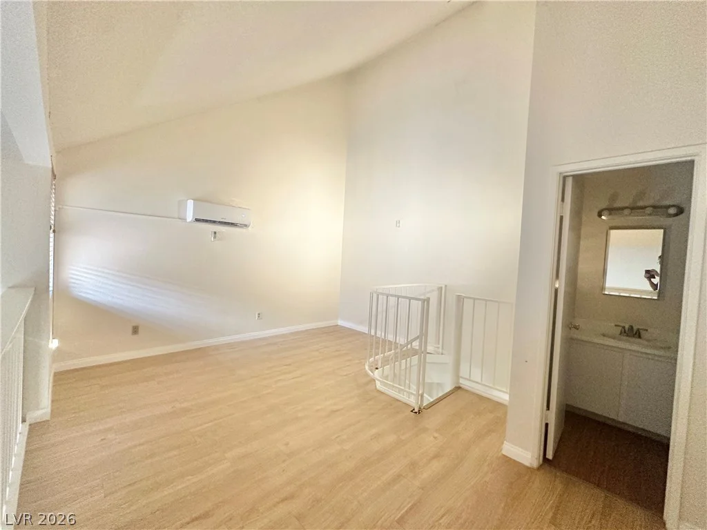 510 Elm, Las Vegas, NV 89169