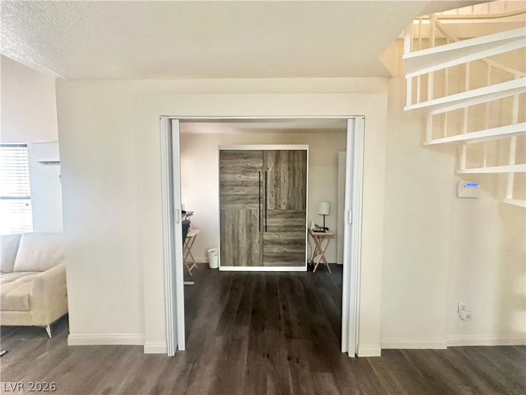 510 Elm, Las Vegas, NV 89169