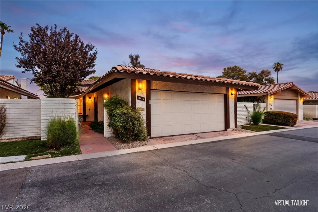 2117 Plaza De La Candela, Las Vegas, NV 89102