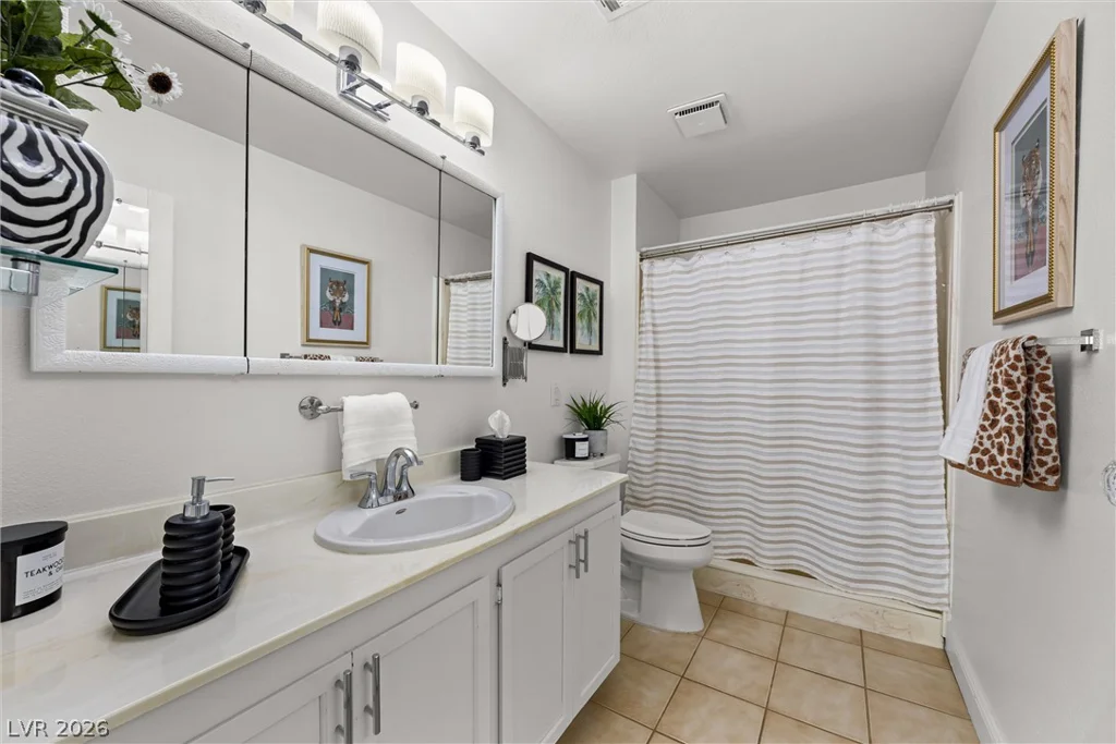 2117 Plaza De La Candela, Las Vegas, NV 89102