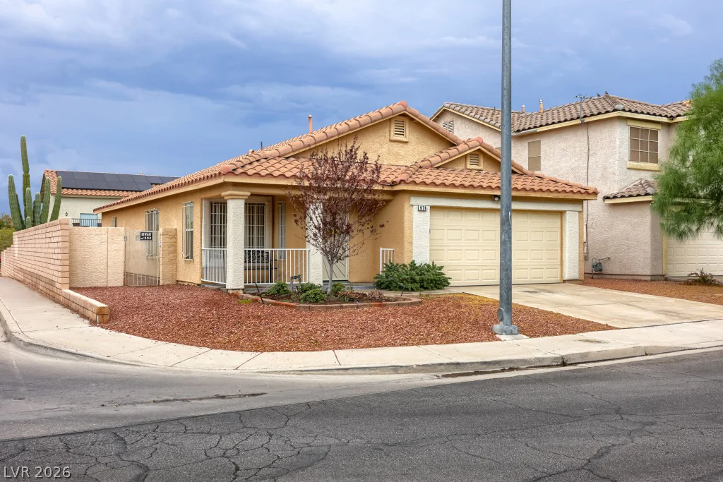 976 Skyforest, Henderson, NV 89011