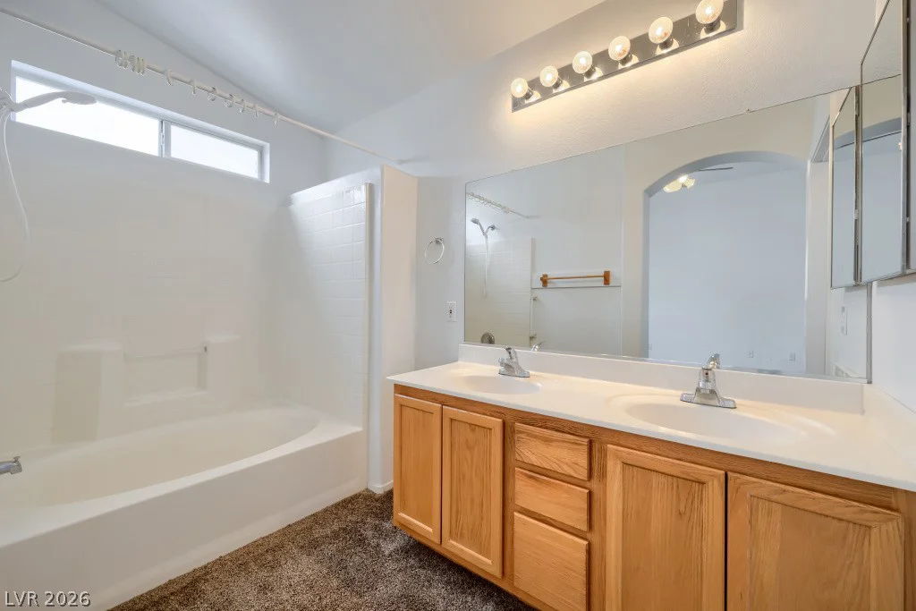 976 Skyforest, Henderson, NV 89011