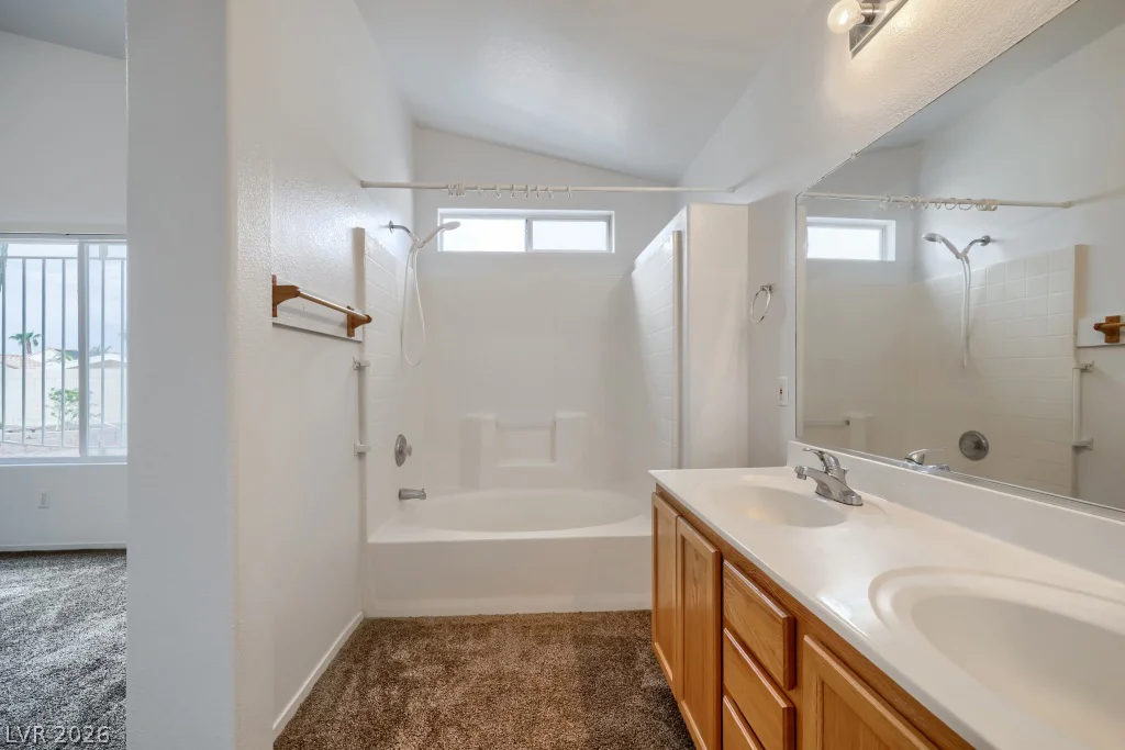 976 Skyforest, Henderson, NV 89011