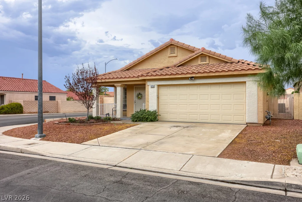 976 Skyforest, Henderson, NV 89011