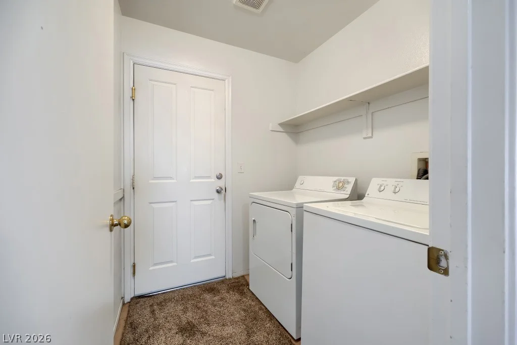 976 Skyforest, Henderson, NV 89011