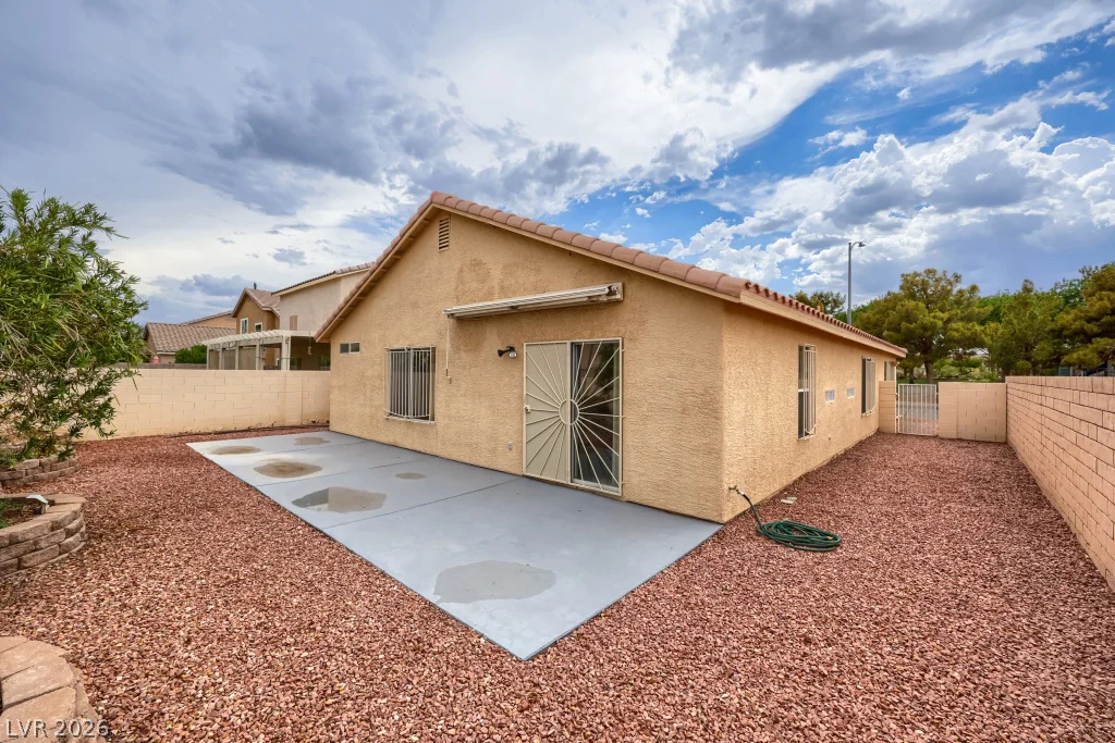 976 Skyforest, Henderson, NV 89011