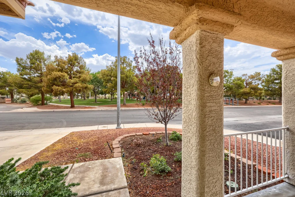 976 Skyforest, Henderson, NV 89011