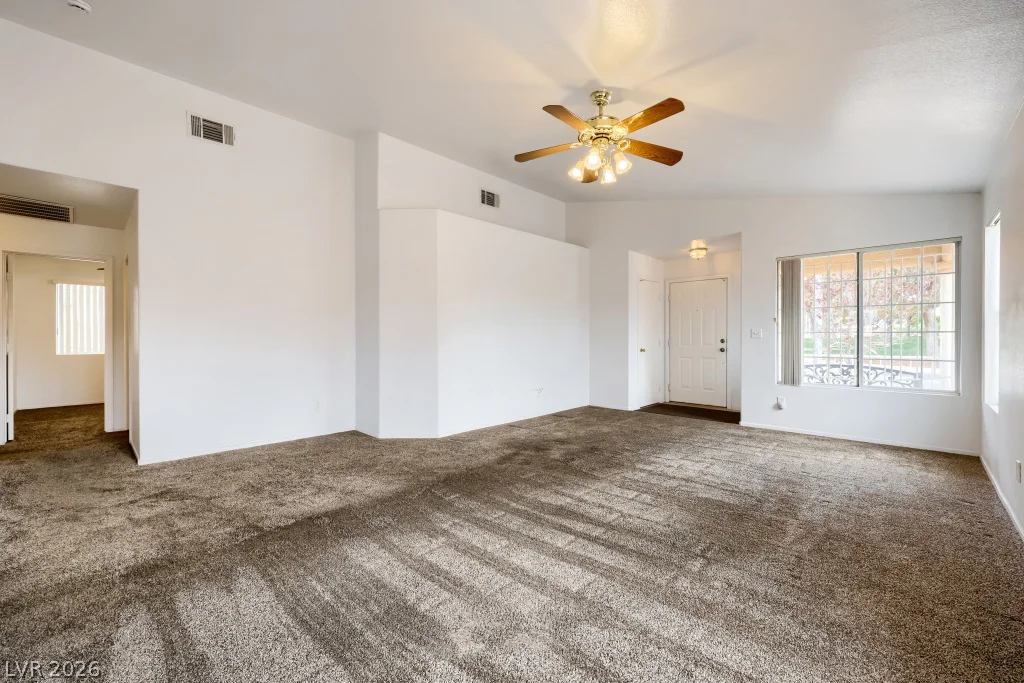 976 Skyforest, Henderson, NV 89011