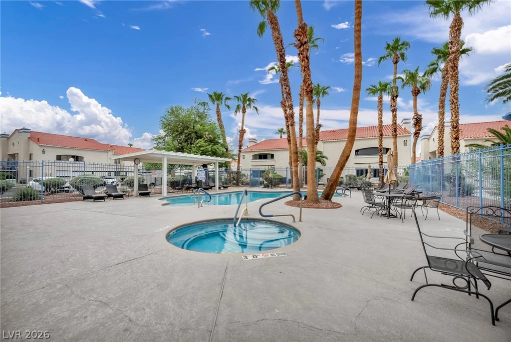 2725 Nellis, Las Vegas, NV 89121