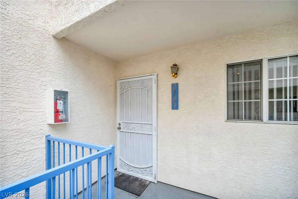 2725 Nellis, Las Vegas, NV 89121