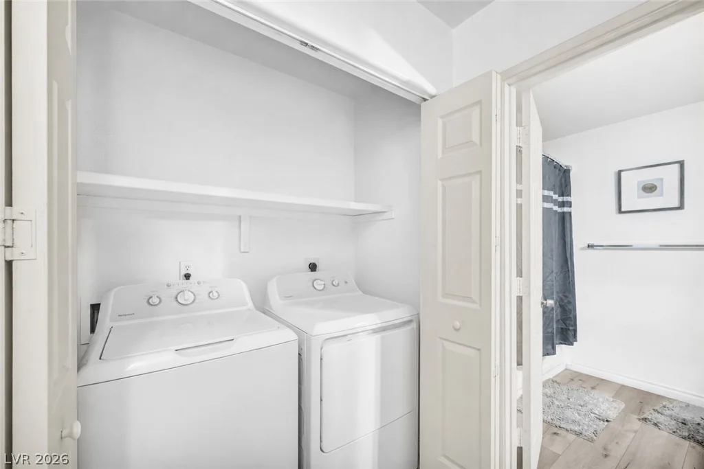 2725 Nellis, Las Vegas, NV 89121