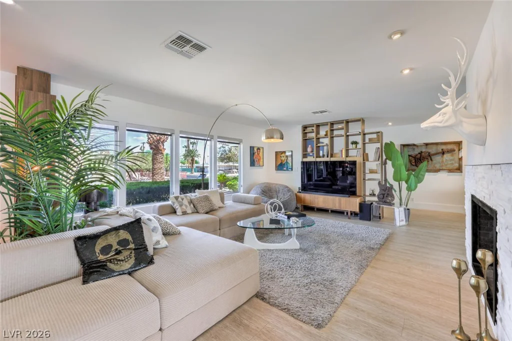 1408 6th, Las Vegas, NV 89104