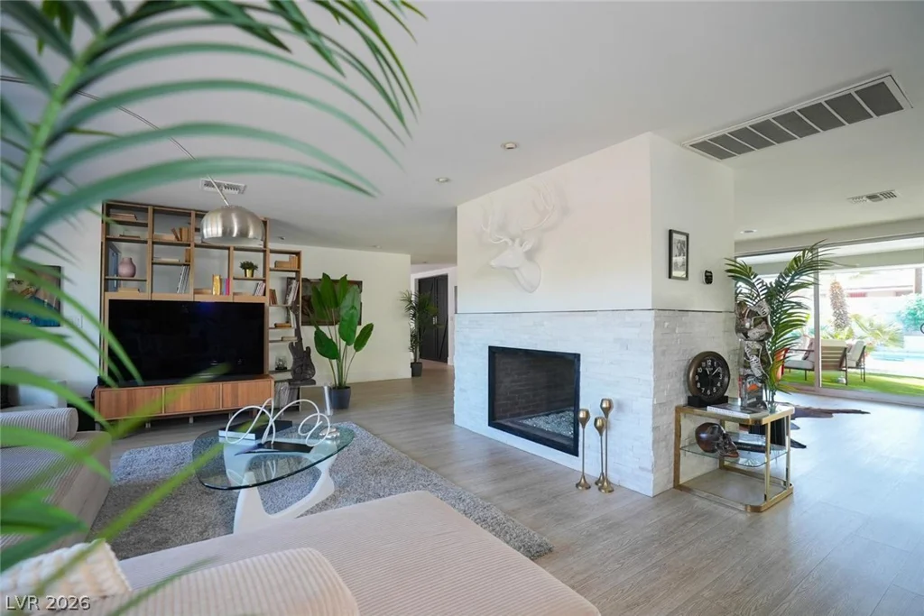 1408 6th, Las Vegas, NV 89104