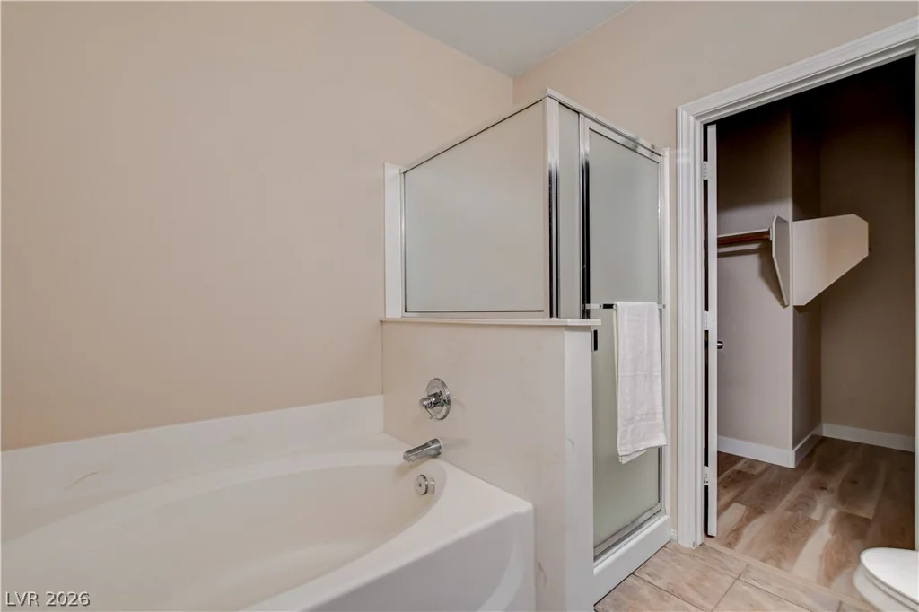 3962 Coyote Ridge, Las Vegas, NV 89129