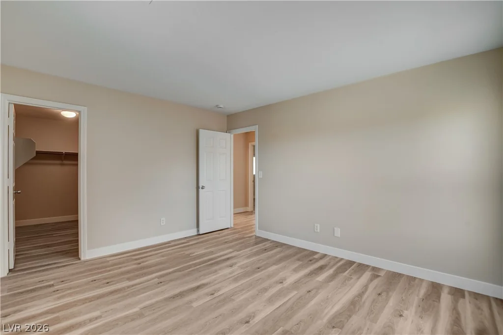 3962 Coyote Ridge, Las Vegas, NV 89129