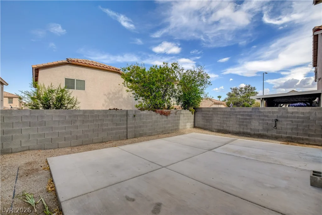 3962 Coyote Ridge, Las Vegas, NV 89129