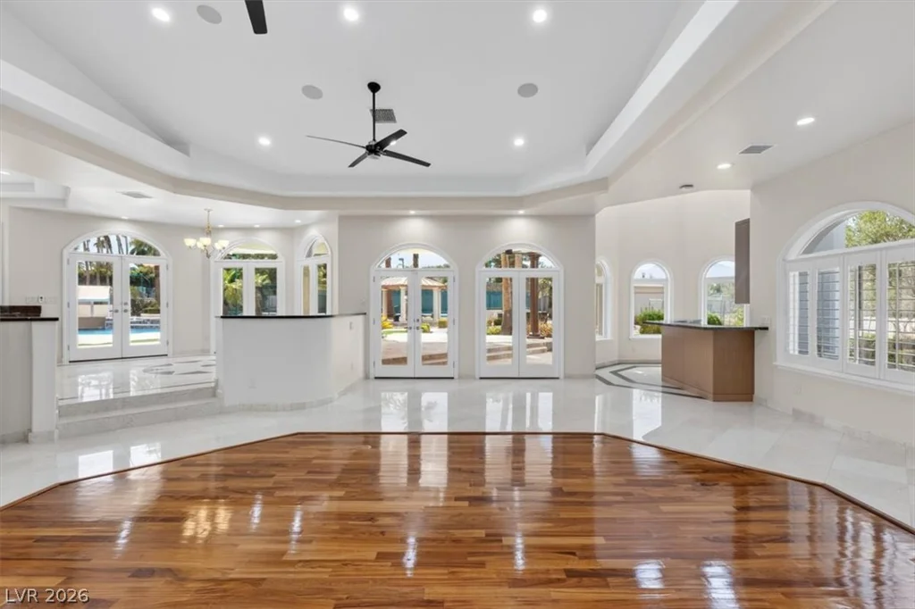 2021 Valadez, Las Vegas, NV 89117